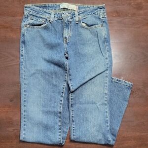 Size 7 Levi Strauss Blue Jeans